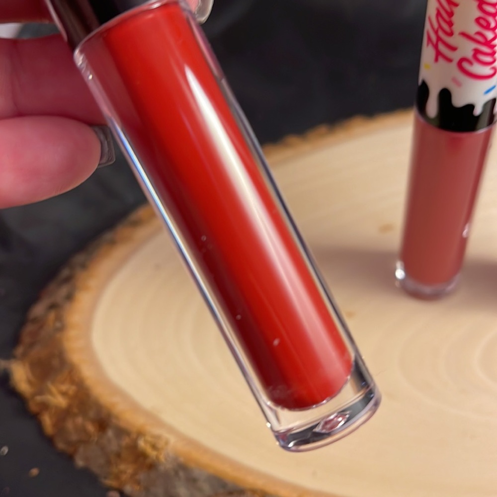 Lip glosses - Picture 3 of 5